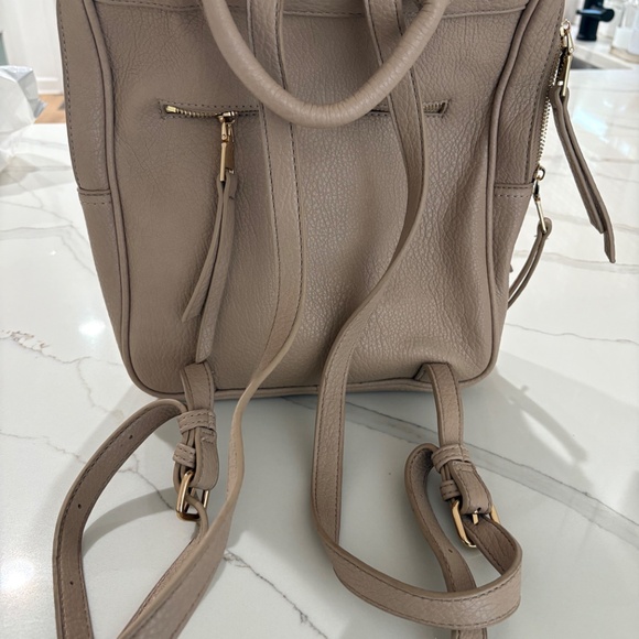 Urban Expressions Backpack Bag - Picture 2 of 5